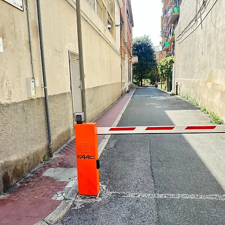 Antico Attico Genovese Διαμέρισμα