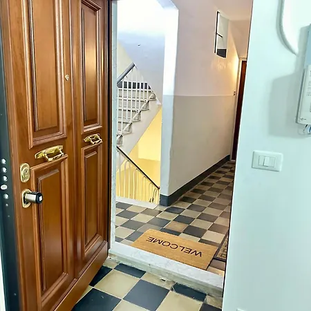 Antico Attico Genovese Apartment