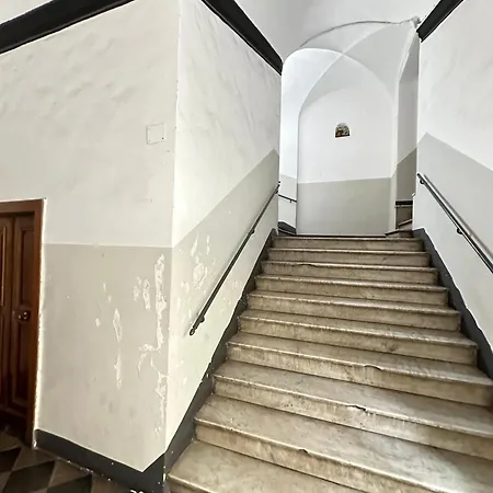 Antico Attico Genovese Appartamento *